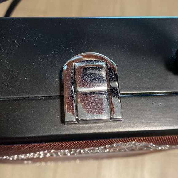 Audrey Hepburn purse with Crystals - Picture 4 of 6